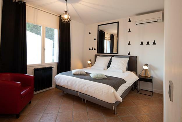 Mise En Scene Bed & Breakfast Aumelas Luaran gambar